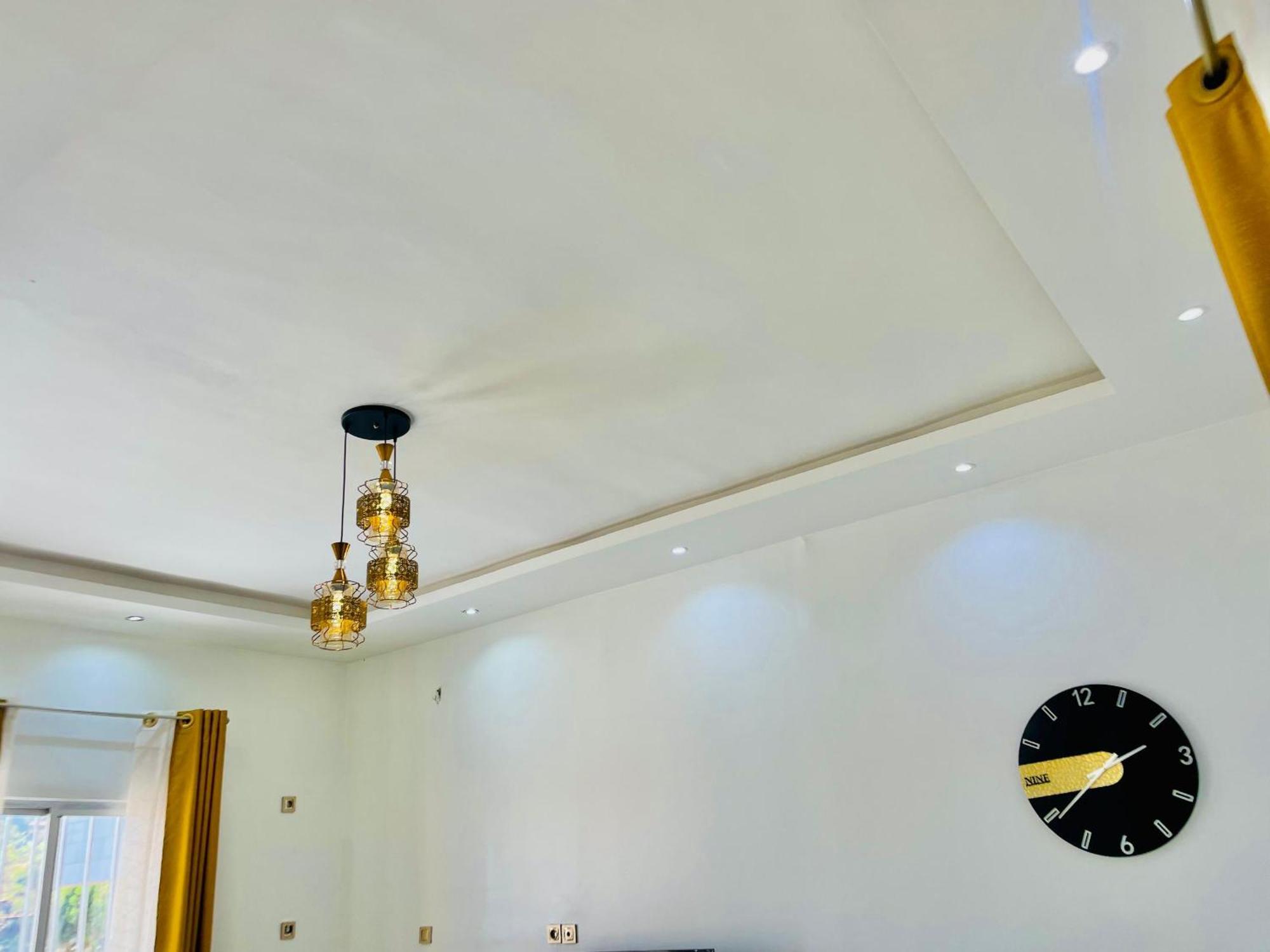 Appartement Avec Vue Panoramique Two Or Three Rooms Yaoundé Exteriör bild